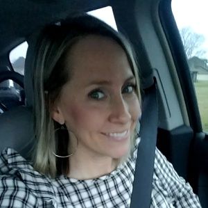 Meet your Posher, Jackie